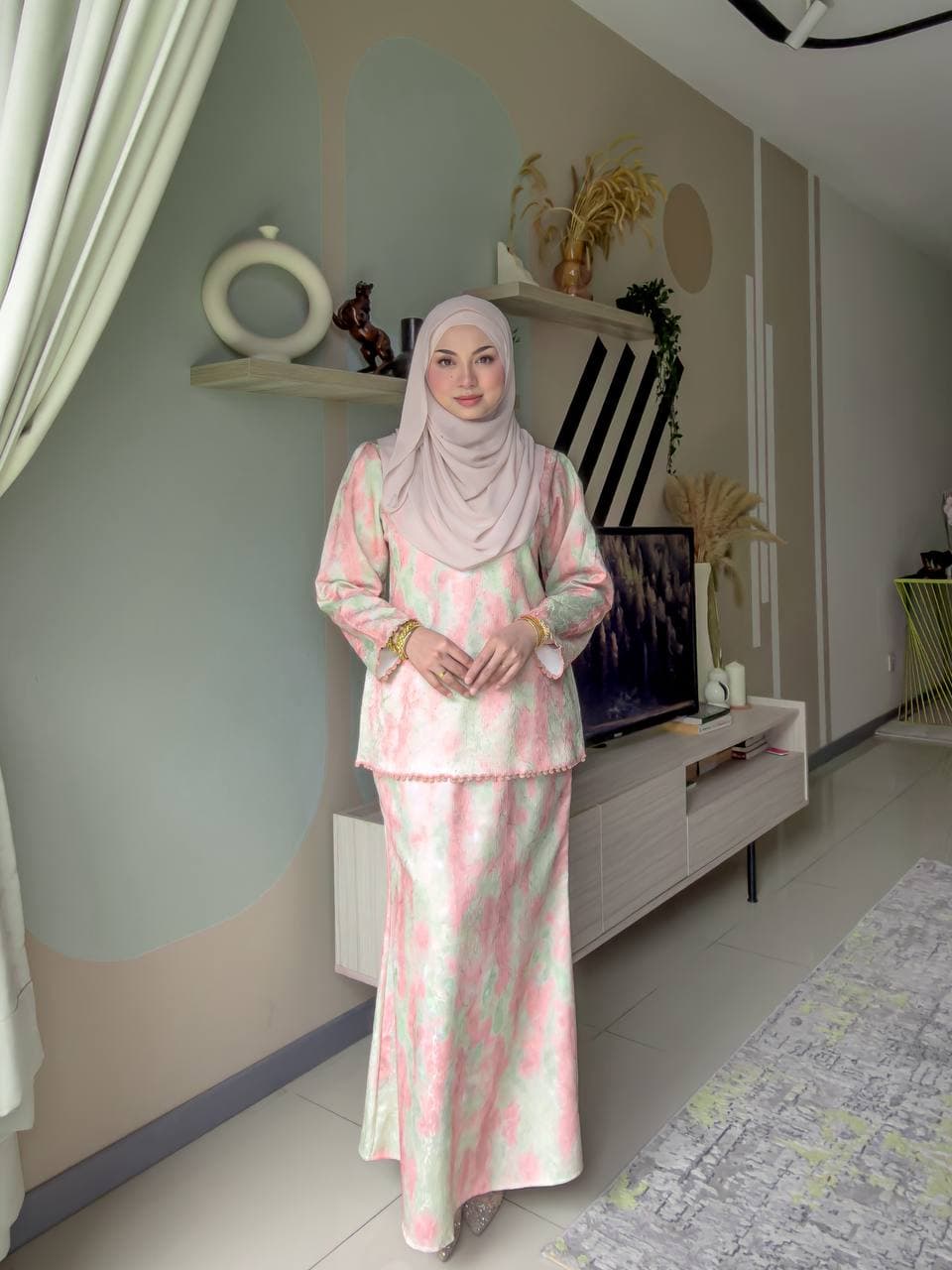 Baju Kurung Mini Crumple & Stone Muslimah | Crushed Satin Pastel Elegan Saiz S–3XL