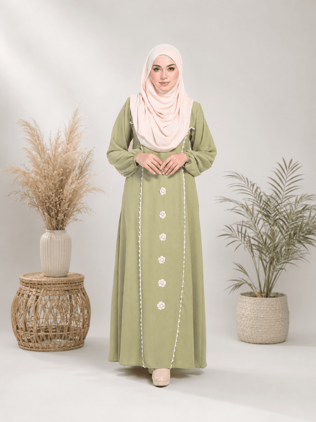 Jubah Bunga Sulam Ironless | CRY CREPE Premium | Saiz S-5XL